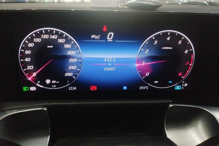 Used Mercedes-Benz GLB 2024 Refresh GLB 220 Fashion Edition
