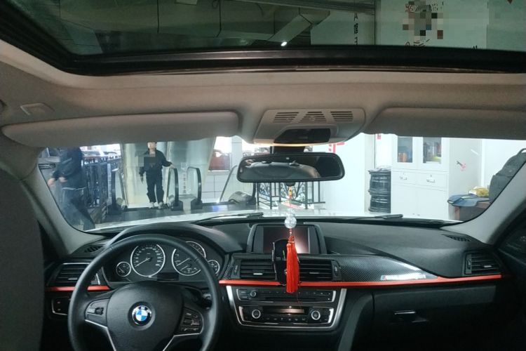 Used BMW 3 Series 2015 320Li Luxury Edition Fashion Model
