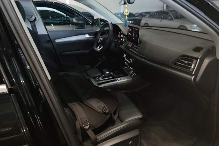 Used Audi Q5L 2024 40 TFSI Fashion Dynamic Model
