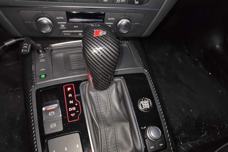 Used Audi A6L 2018 30th Anniversary Edition 45 TFSI quattro Sport model