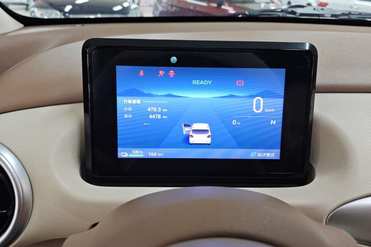 Used Wuling Hongguang MINIEV 2025 Four-Door Version Advanced Edition Instrument Cluster