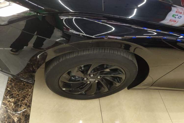 Used Lincoln Z 2024 2.0T Two-Wheel Drive Luxury Hybrid Version