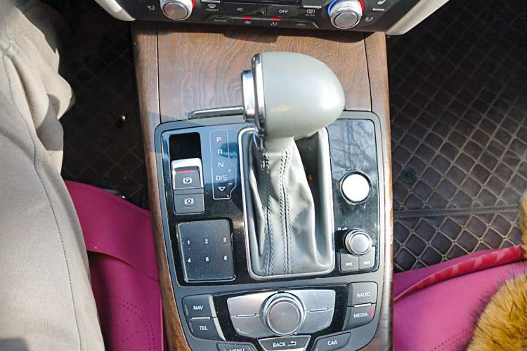 Used Audi A6L 2012 50 TFSI quattro Luxury Model
