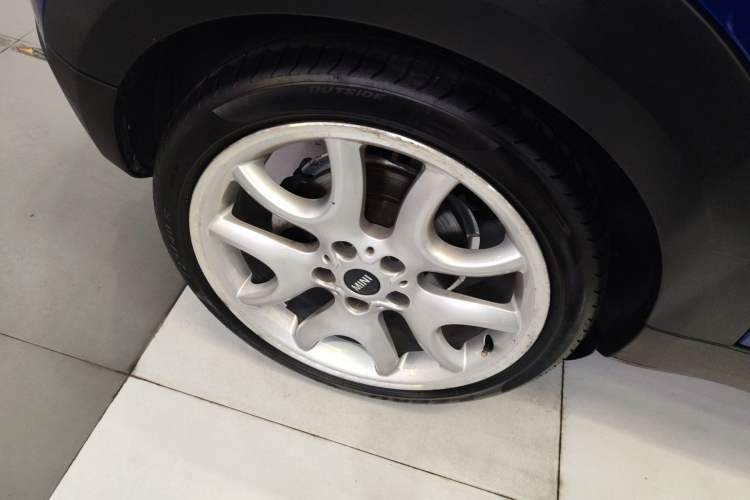 Used MINI Paceman 2013 1.6T COOPER S ALL4 Right Rear Wheel Hub
