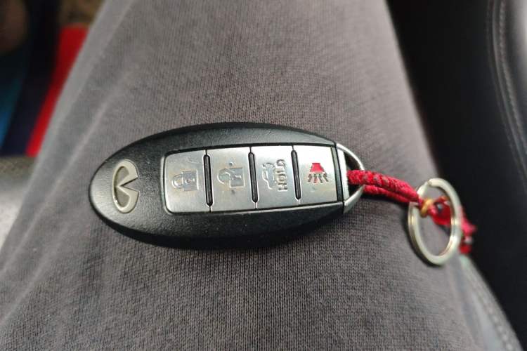 Used Infiniti Q70 2013 Q70L 2.5L Comfort Edition