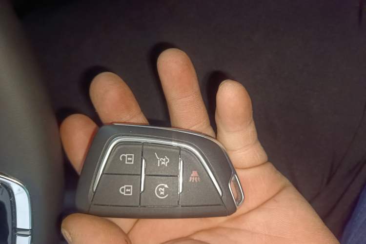 Used Cadillac XT5 2025 Model 2.0T Metropolitan Edition
