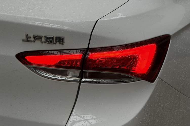 Used Buick GT 2018 18T Automatic Elite Model Exterior 3