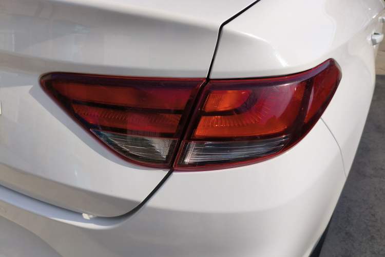 Used Hyundai Celesta 2018 1.6L Automatic GL Enjoyment Edition China VI compliant Right Rear Taillight