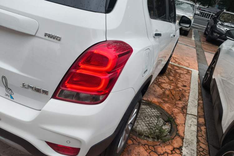 Used Chevrolet Trax 2017 1.4T Automatic All-Wheel-Drive Flagship Model