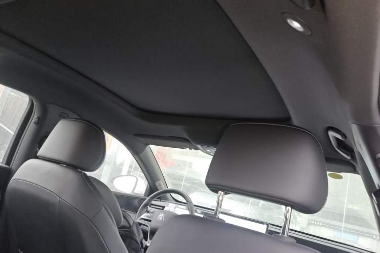 Used BYD Qin L 2024 DM-i 120KM Beyond Model Headliner