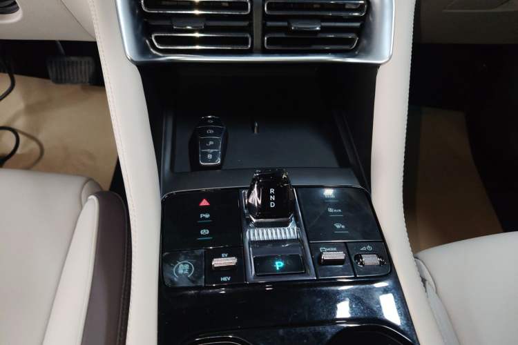 Used BYD Song PLUS New Energy 2025 DM-i Intelligent Driving 112KM Prestige Model
