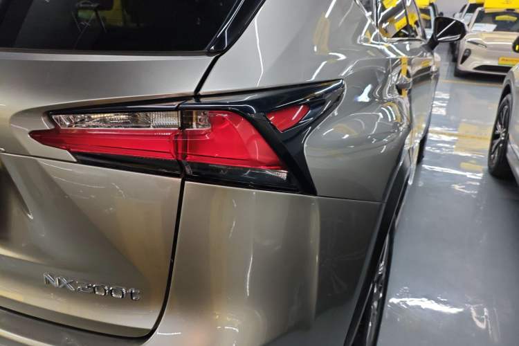 Used Lexus NX 2015 200T All-Wheel-Drive Fēngshàng Edition