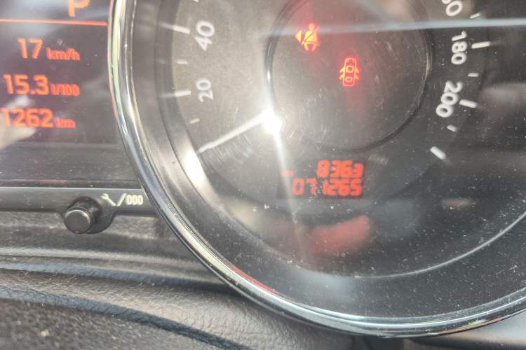 Used Peugeot 3008 2013 2.0L Automatic Trend Edition
