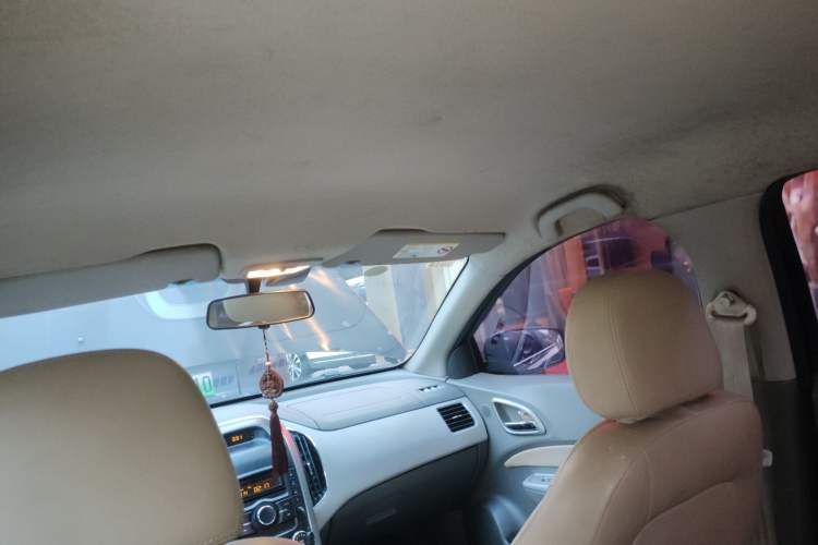 Used Baojun 630 2011 1.5L manual Comfort trim level
