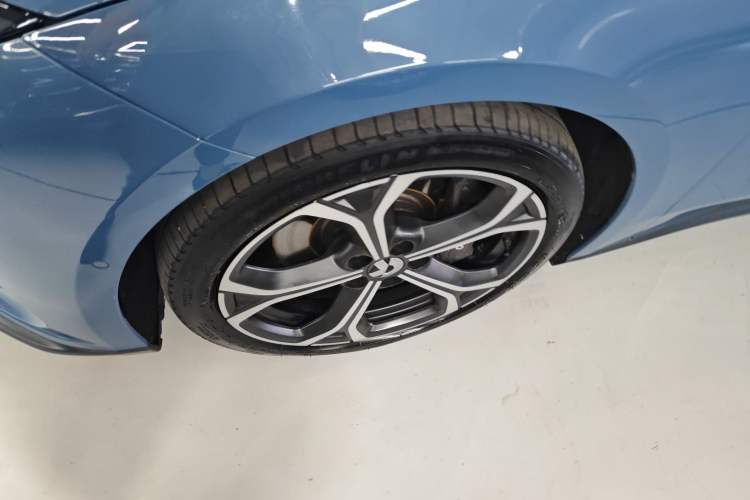 Used Nio ET5T 2023 75 kWh Touring Exterior 4