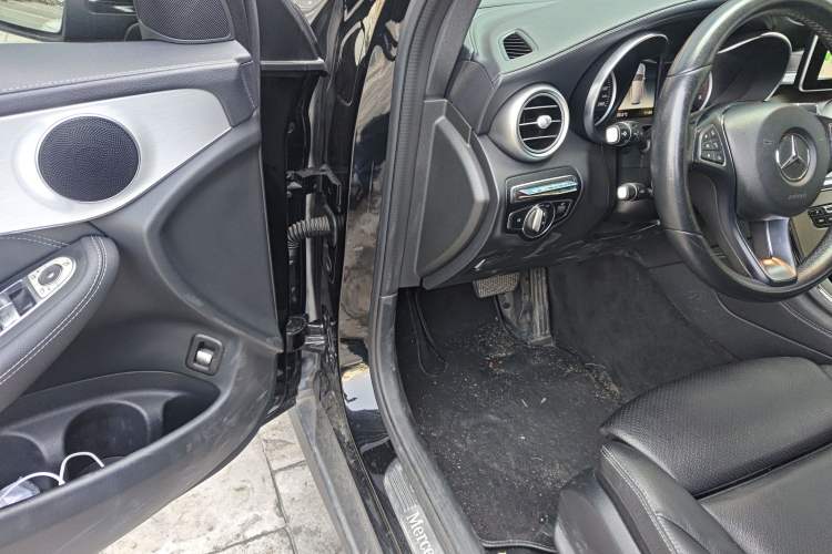 Used Mercedes-Benz GLC 2019 GLC 200 L 4MATIC
