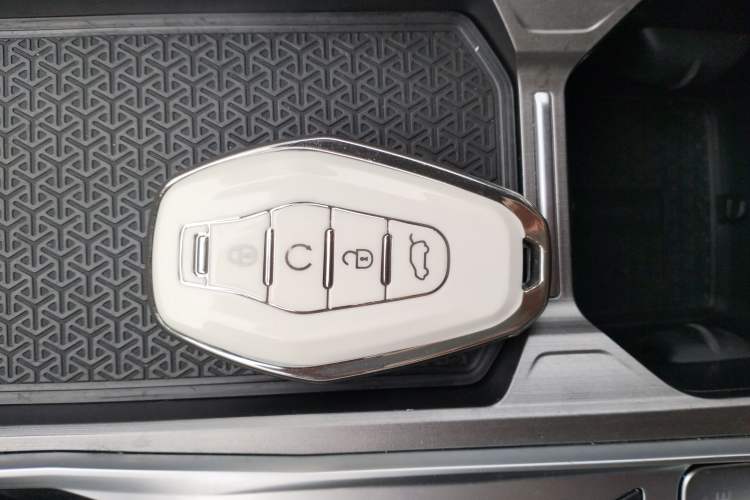 Used JETOUR X70 PLUS 2024 Champion Edition 1.5T DCT Champion PRO 5-Seater
