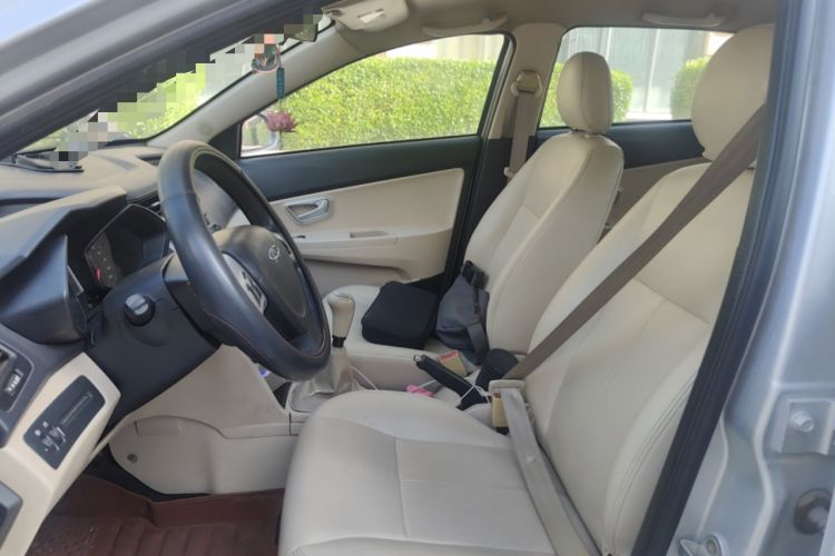 Used Chery Fengyun 2 2013 Hatchback 1.5L Manual Ruiyi Edition