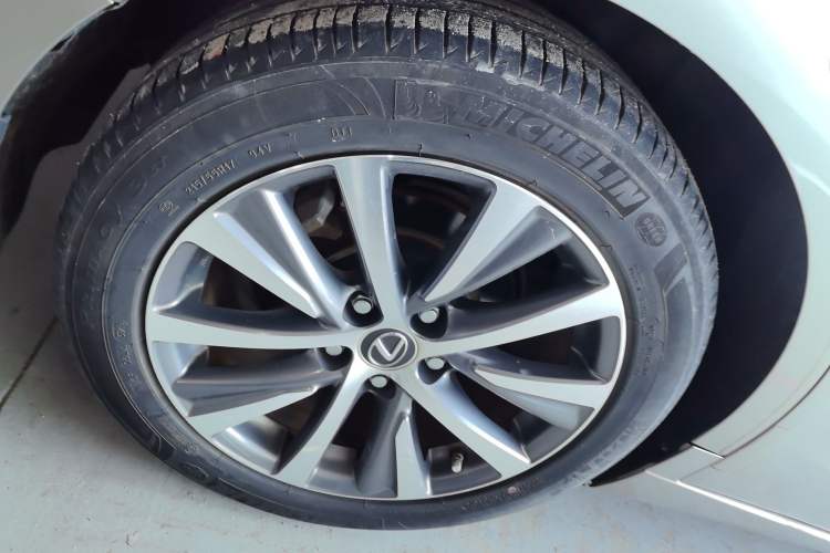 Used Lexus ES 2018 200 Luxury Edition China V Standard
