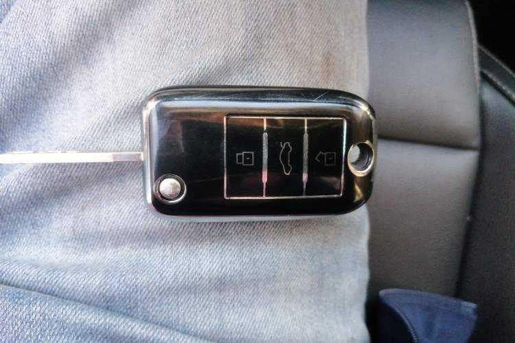 Used MG ZS 2017 1.5L Manual Luxury Edition
