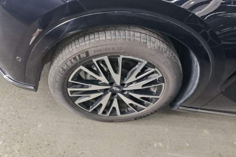 Used CHANGAN NEVO Q07 2025 215 Flagship PLUS Exterior 4