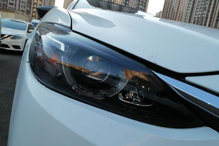 Used Mazda Atenza 2017 2.0L Blue Sky Luxury Edition