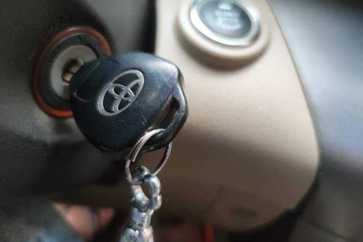 Used Toyota RAV4 2011 2.0L Automatic 4x4 Edition
