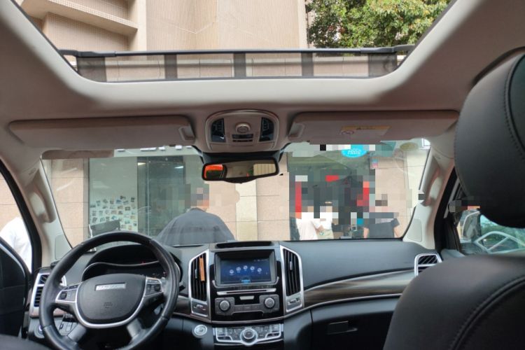 Used Haval H9 2017 2.0T Gasoline 4x4 Premium 5-Seater Headliner