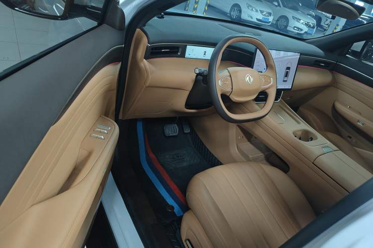 Used Dongfeng Aeolus Aeolus L8 2025 Model 185KM Dream Edition
