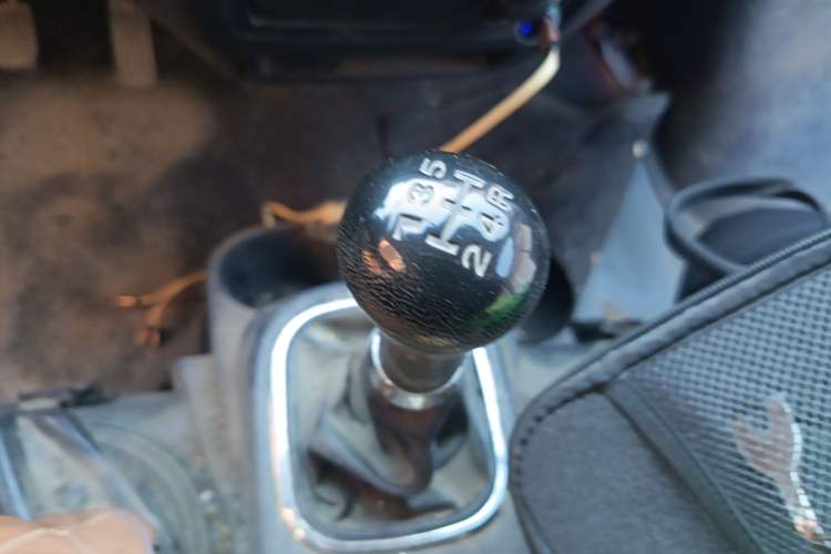 Used CHANGAN KAICHENG Ruixing M60 2020 1.5L Base Version China VI Standard 2-Seater Van with DAM15KR Engine Gear Lever