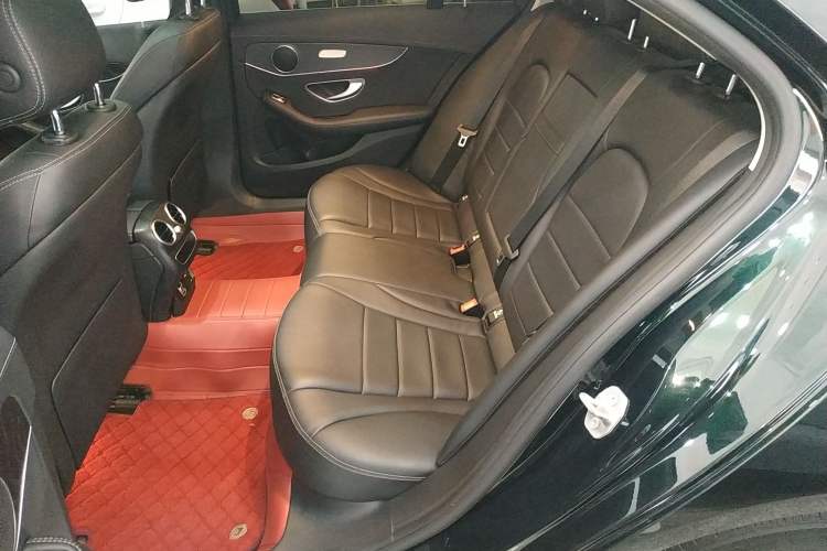 Used Mercedes-Benz C-Class 2021 C 200 L Fashion Edition Sport Version Left Rear Seat