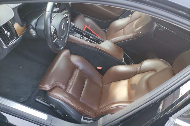 Used Volvo S90 2020 T5 Zhiya Luxury Edition