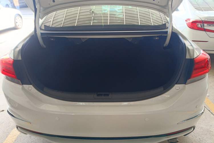 Used Honda Spirior 2017 2.0L Classic Edition