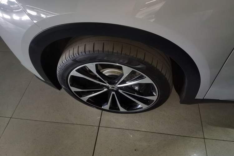 Used Nio ES8 2023 75 kWh Executive Edition
