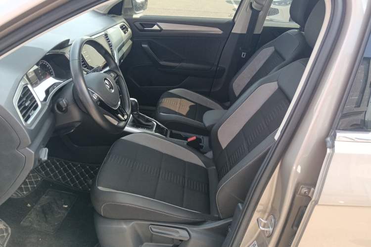 Used Volkswagen T-ROC 2021 280TSI DSG Two-Wheel Drive Elite Connect Edition Left Front Seat