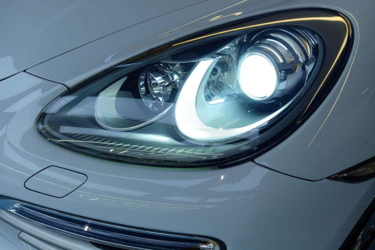 Used Porsche Cayenne 2014 Cayenne Platinum Edition 3.0T
