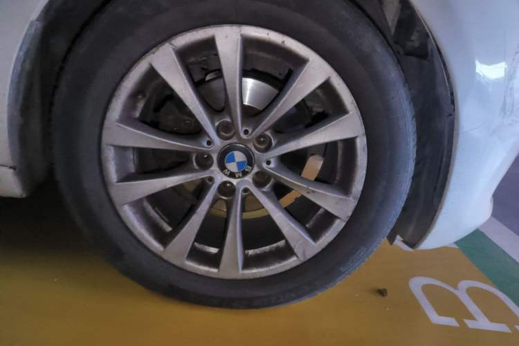 Used BMW 3 Series GT 2013 320i Leading Model
