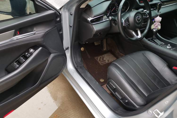 Used Mazda Atenza 2020 2.5L Skyline Sport Edition
