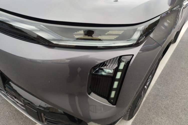 Used GAC Trumpchi Xiangwang S7 2025 180km Ultra All-Wheel Drive LiDAR Edition Left Front Headlight
