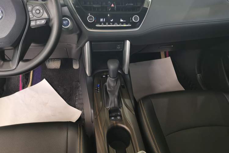 Used Toyota Corolla Cross 2023 Dual-Motor 2.0L Pioneer Edition
