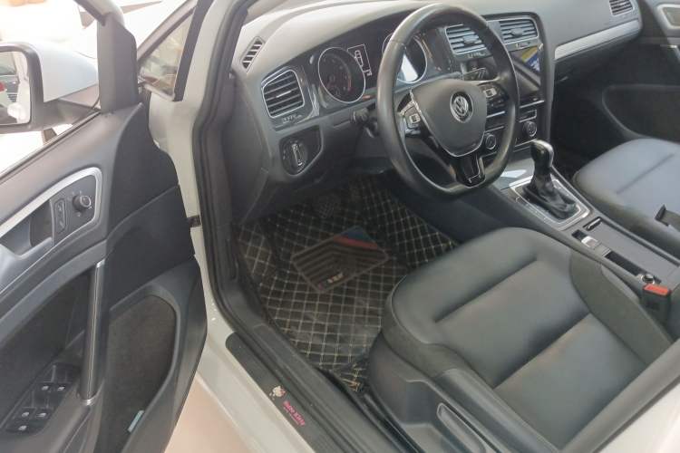 Used Volkswagen Golf 2020 280TSI DSG Comfort Version