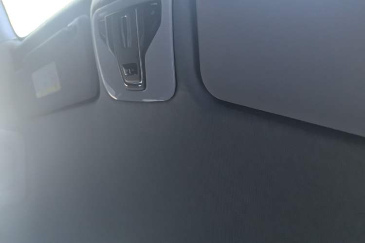 Used Chery Tiggo 3X 2020 Quality Edition 1.5L CVT Luxury Version Headliner