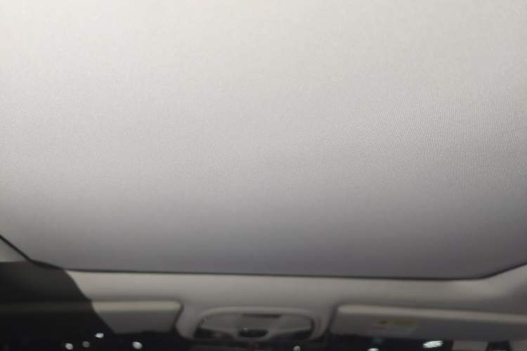 Used Jeep Cherokee 2017 2.0L Superior Edition
