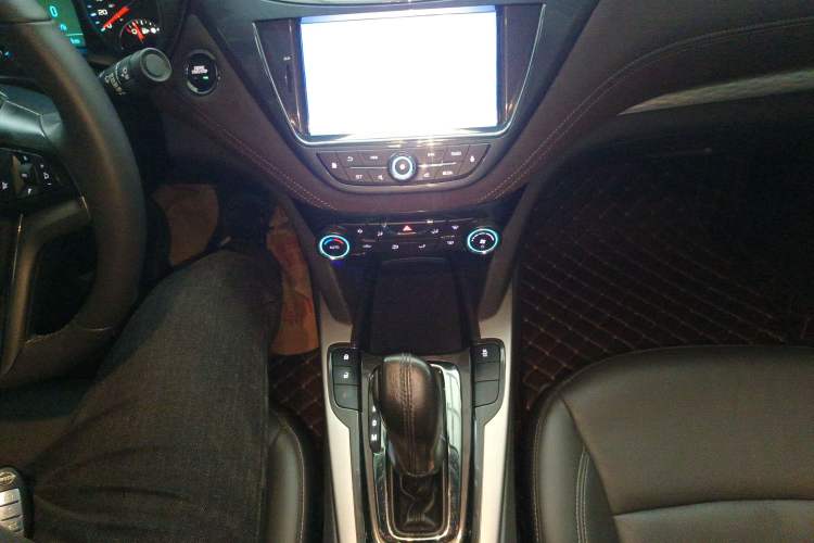 Used Chevrolet Malibu 2016 2.0L Automatic Luxury Edition