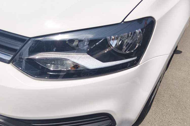 Used Volkswagen Polo 2016 1.4L Automatic Trendy Model
