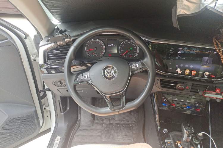 Used Volkswagen Tayron 2020 330TSI Two-Wheel Drive Luxury Smart Connectivity Version
