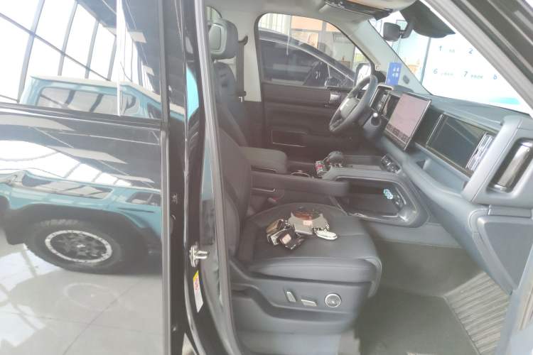 Used Formula Leopard 5 2025 TianShen Intelligent Driving Ultra Edition Right Front Seat