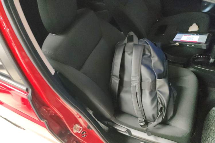 Used Honda Fit 2016 1.5L LX CVT Comfort Model Right Front Seat