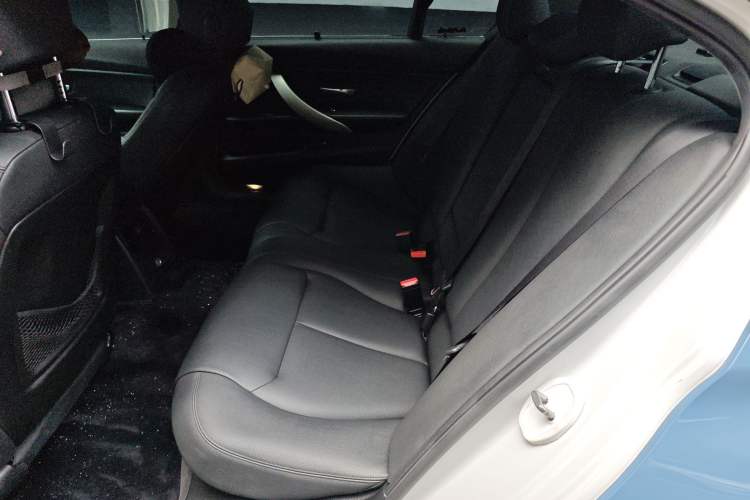 Used BMW 3 Series 2016 320Li Ambition Model Left Rear Seat