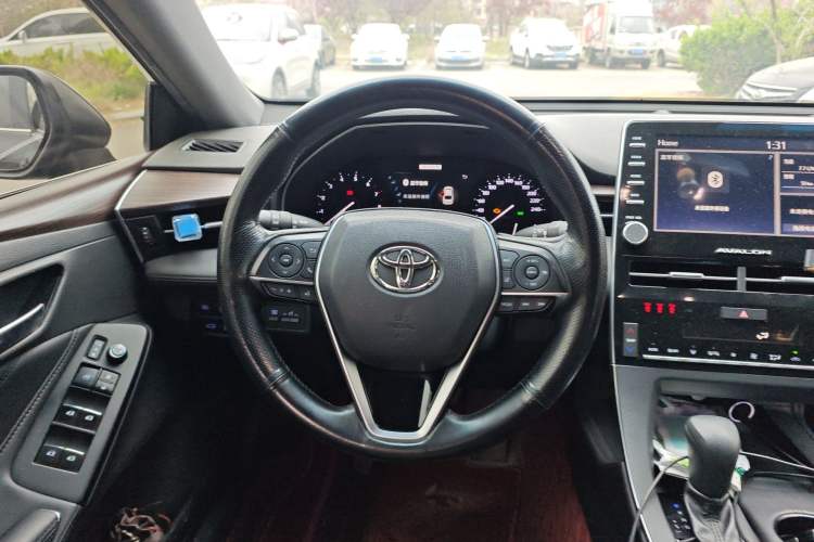 Used Toyota Avalon 2019 2.5L Ambition Version China VI Standard